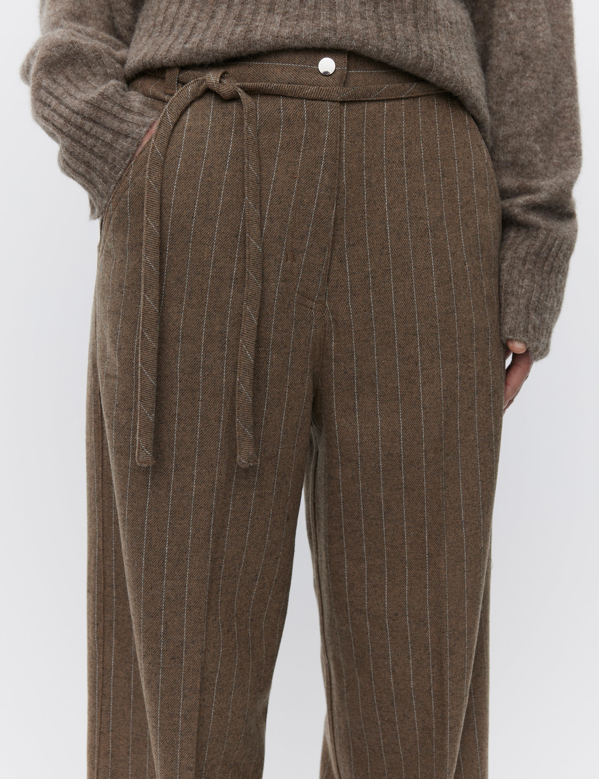 MATT - GRAPHIC WOOL STRIPE